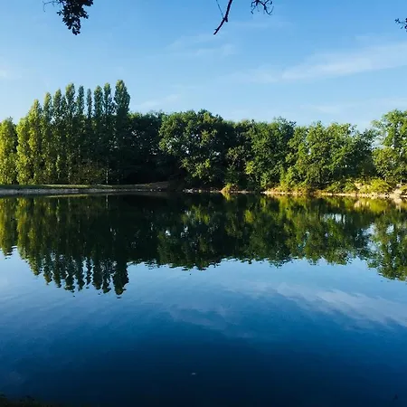 Le Soleil Du Lac Mondesir